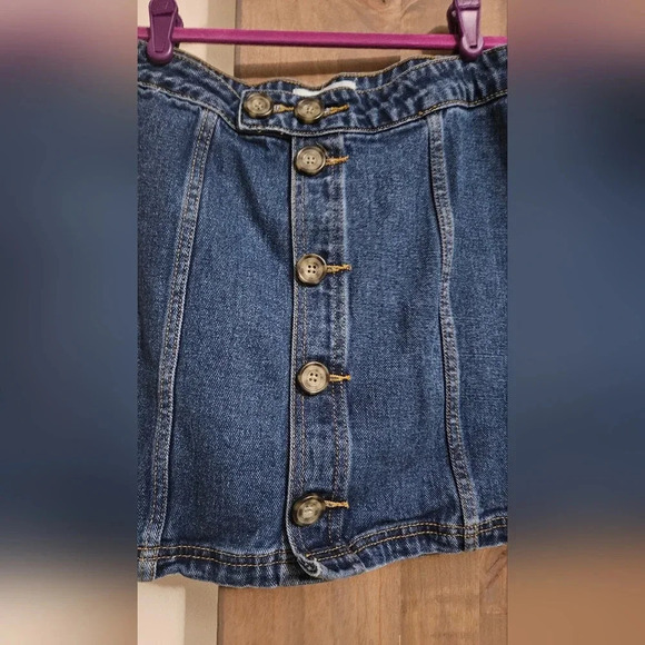 PACSUN denim button front mini skirt. Size 26 - Picture 2 of 5